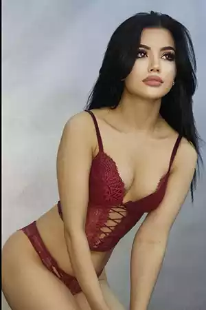 hot and sexy russian escorts in Noida